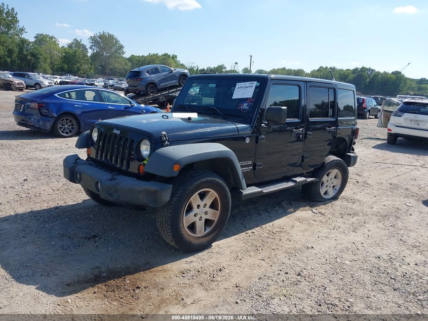 2012 Jeep Wrangler, Rear, IAAI, VIN 1C4BJWDG5CL266648 — photo 2