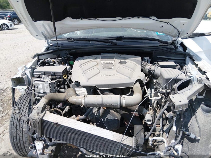 JEEP GRAND CHEROKEE 2018 VIN 1C4RJFCM5JC504825
