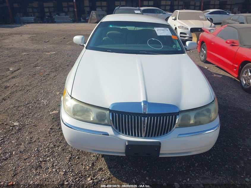 1999 LINCOLN TOWN CAR auction photo 6