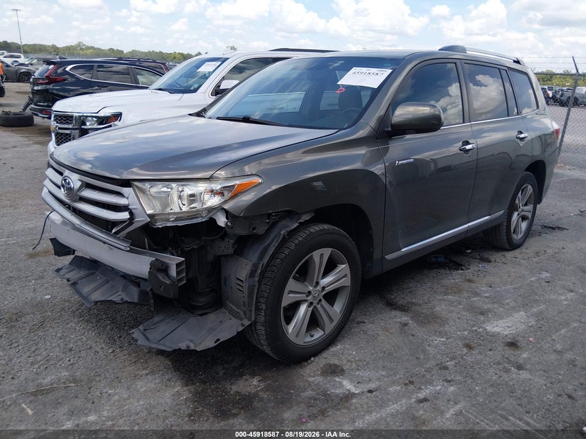 2011 Toyota Highlander, Front End, IAAI, VIN 5TDYK3EH9BS035567 — photo 2