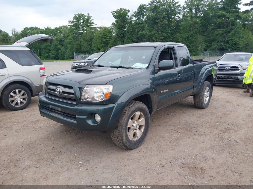 2009 TOYOTA TACOMA auction photo 2