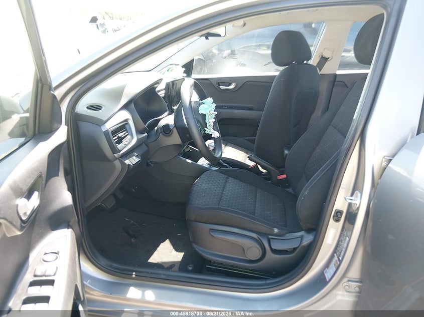 2021 KIA RIO auction photo 5