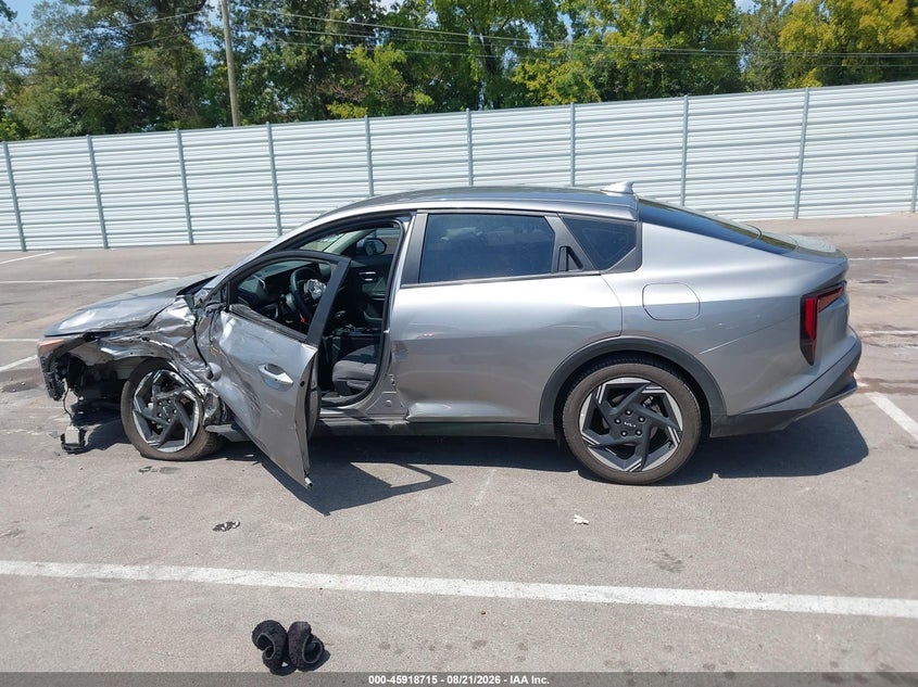 2025 KIA K4 EX · Фото 15