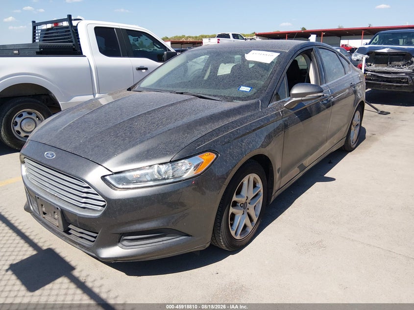 2016 Ford Fusion, Normal Wear & Tear, IAAI, VIN 3FA6P0H72GR114072 — photo 2
