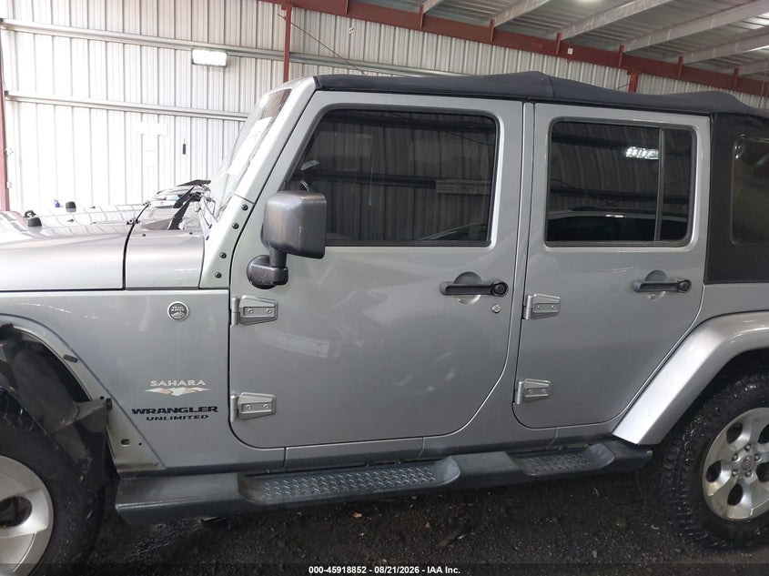 2013 JEEP WRANGLER UNLIMITED SAHARA · Фото 15