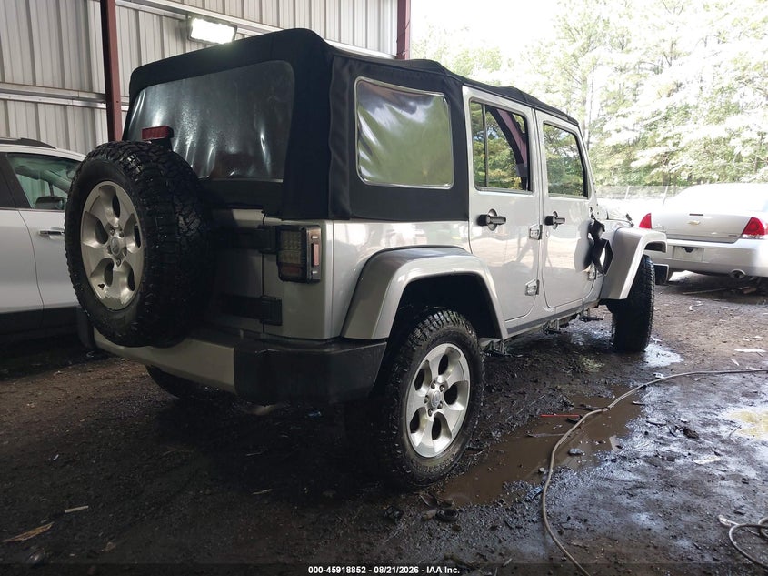 2013 JEEP WRANGLER UNLIMITED SAHARA · Фото 4