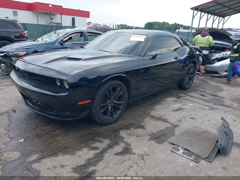 DODGE CHALLENGER - zdjęcie 2