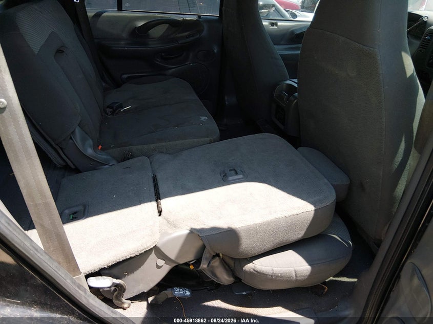 2000 FORD EXPEDITION auction photo 8