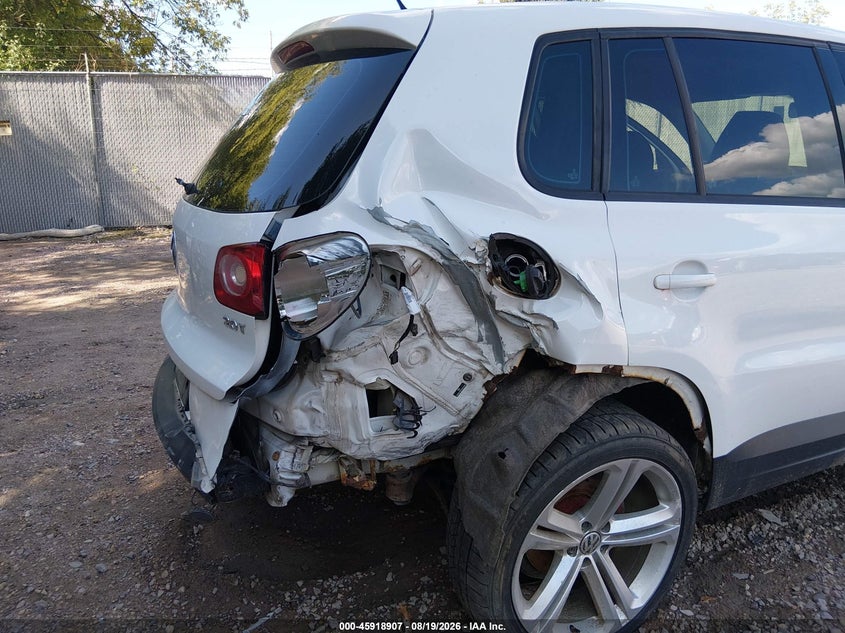 2009 VOLKSWAGEN TIGUAN auction photo 6
