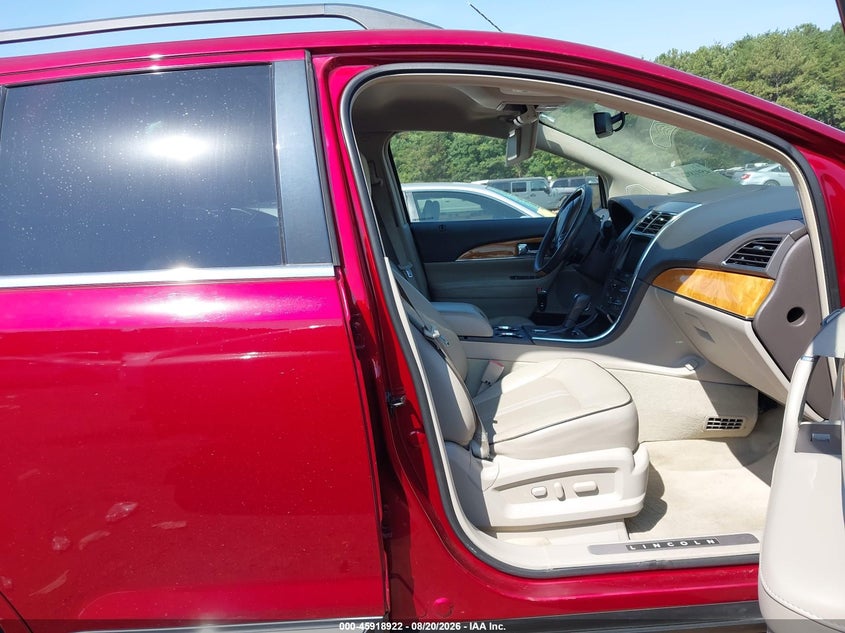 2013 LINCOLN MKX auction photo 5