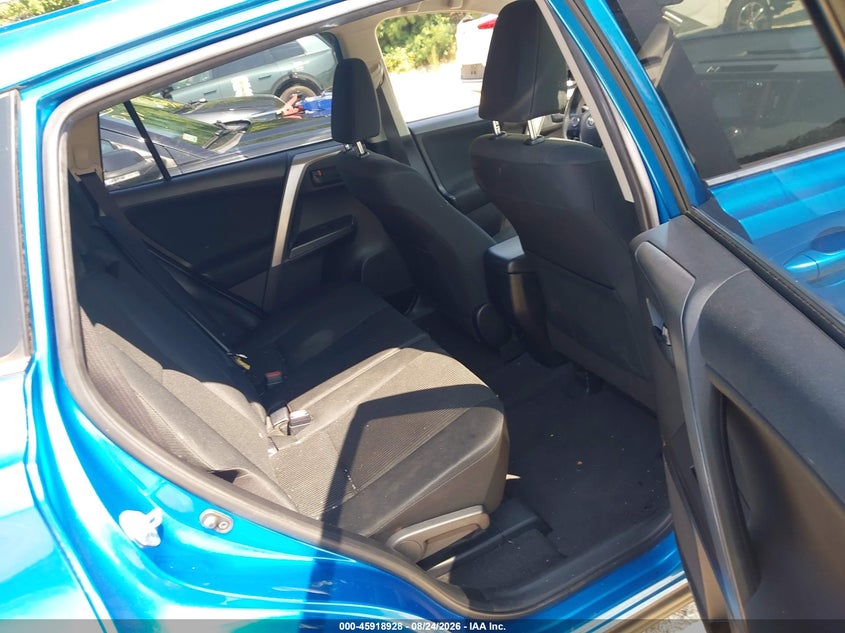 TOYOTA RAV4 - zdjęcie 8