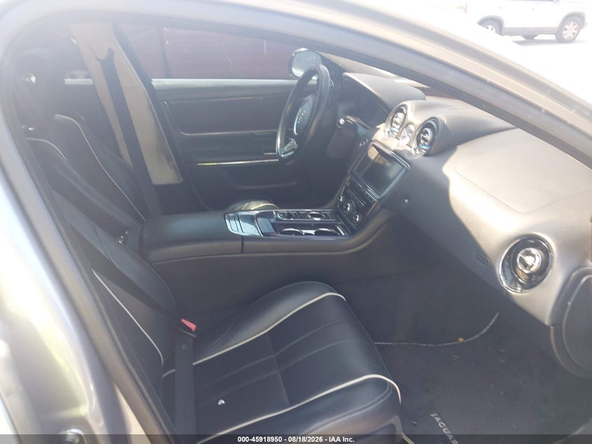 2013 JAGUAR XJ auction photo 5