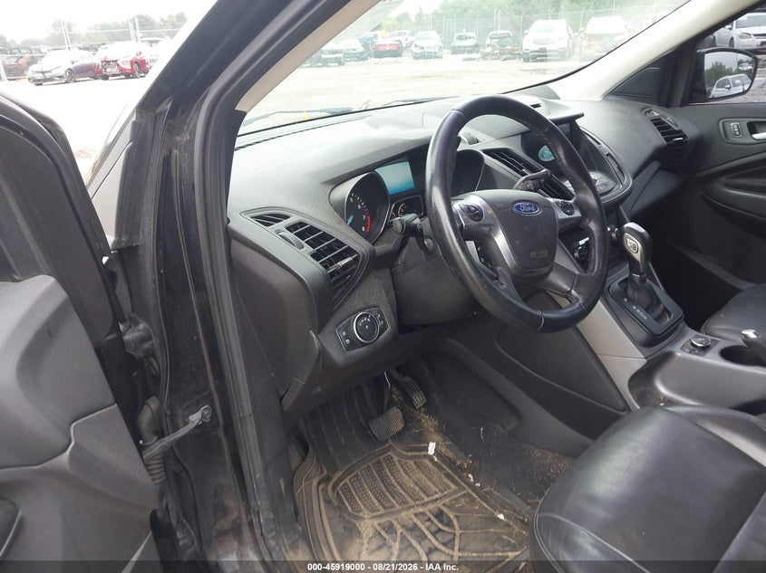 2016 FORD ESCAPE auction photo 6