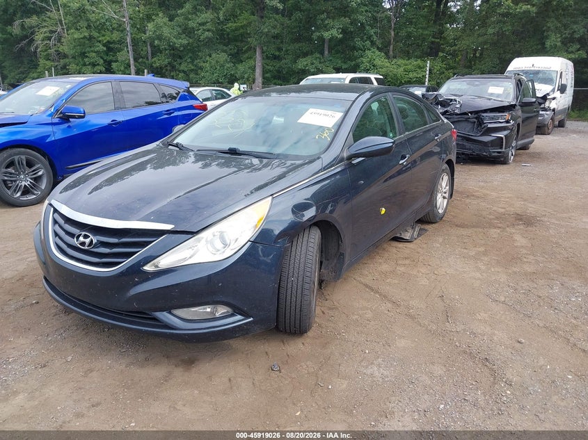 2013 HYUNDAI SONATA auction photo 2