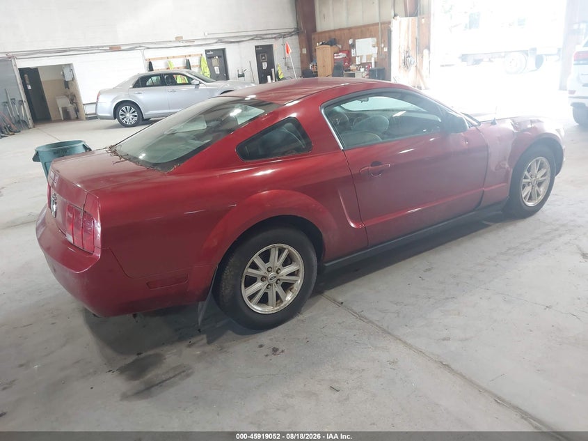 2006 FORD MUSTANG auction photo 4