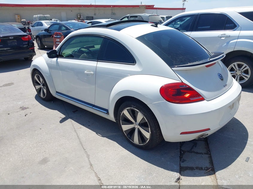 2013 VOLKSWAGEN BEETLE auction photo 3