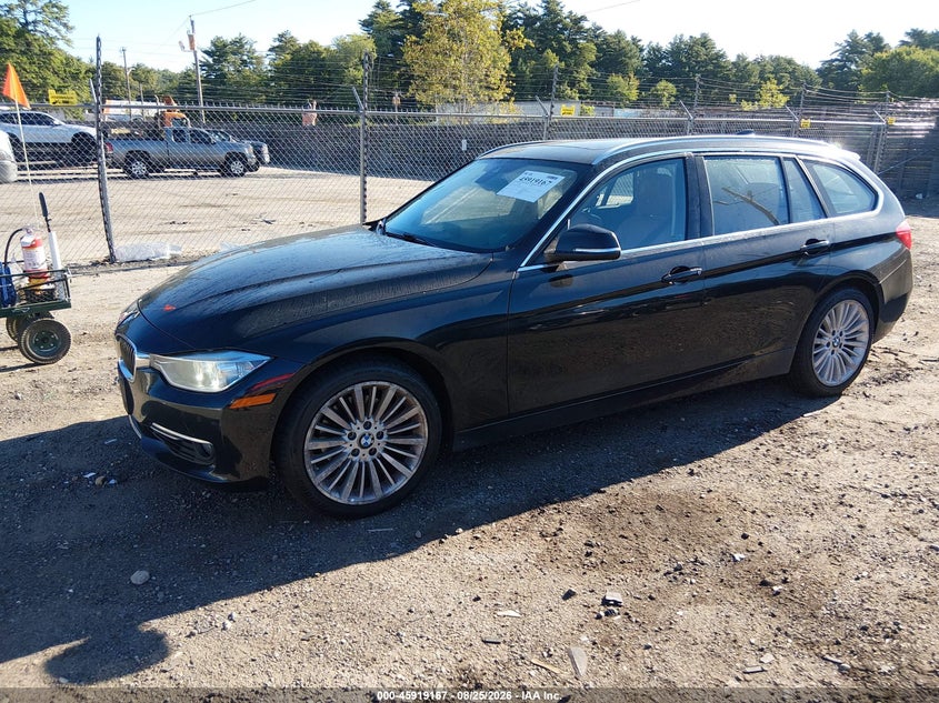 2014 BMW 3er, Крыша, IAAI, VIN WBA3G7C54EKN37035 — фото 2