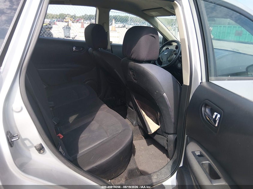 2013 NISSAN ROGUE auction photo 8