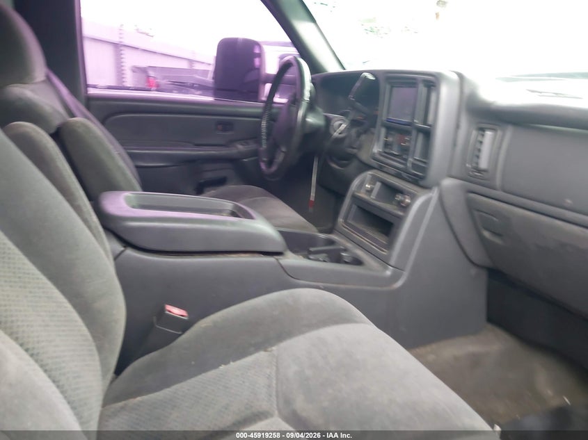 2004 CHEVROLET SILVERADO 1500 auction photo 5