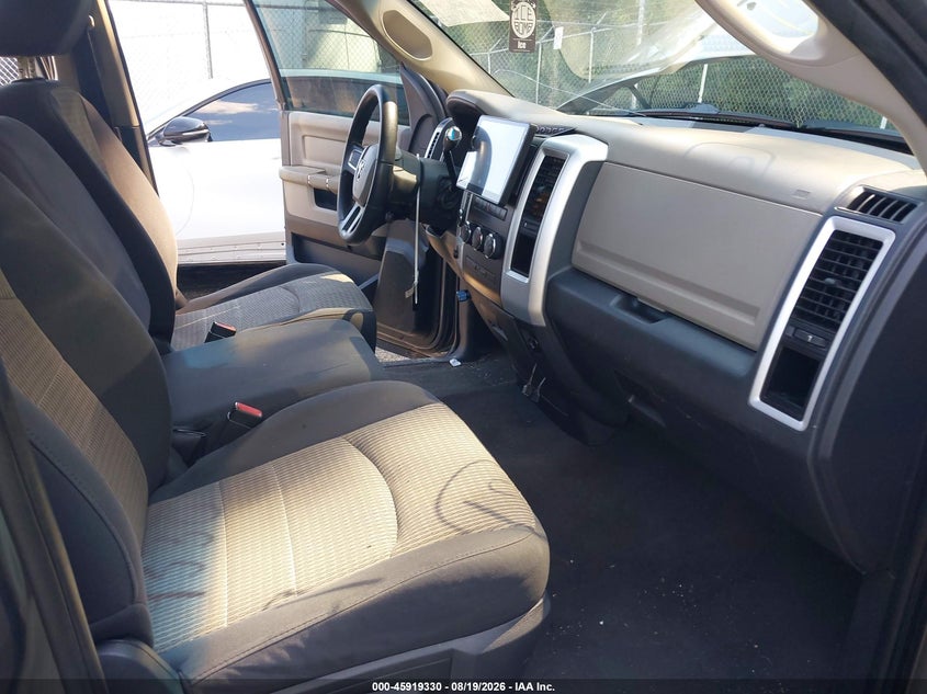 2010 DODGE RAM 1500 auction photo 5