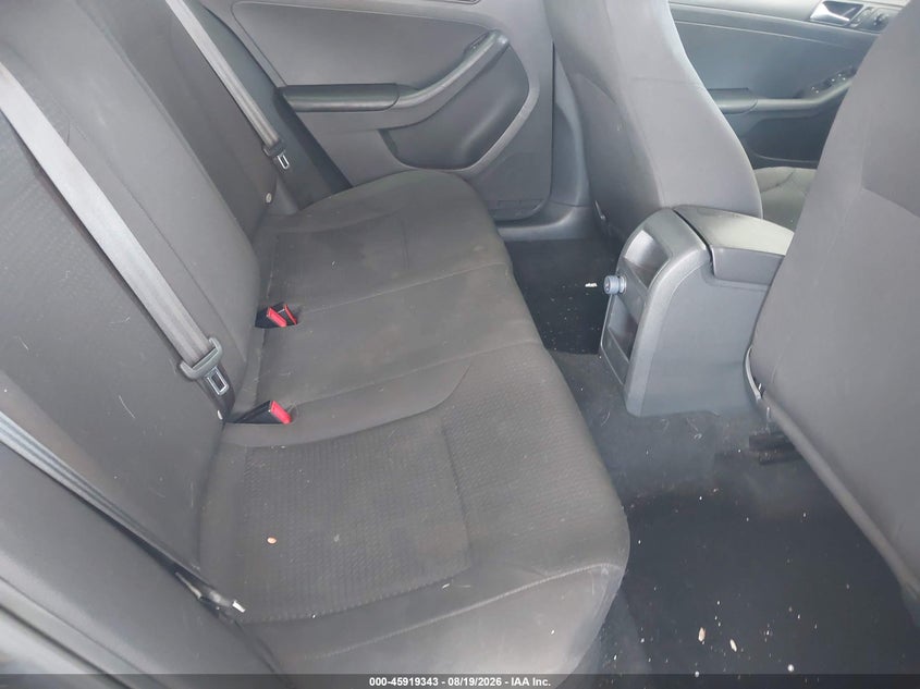 2016 VOLKSWAGEN JETTA auction photo 8