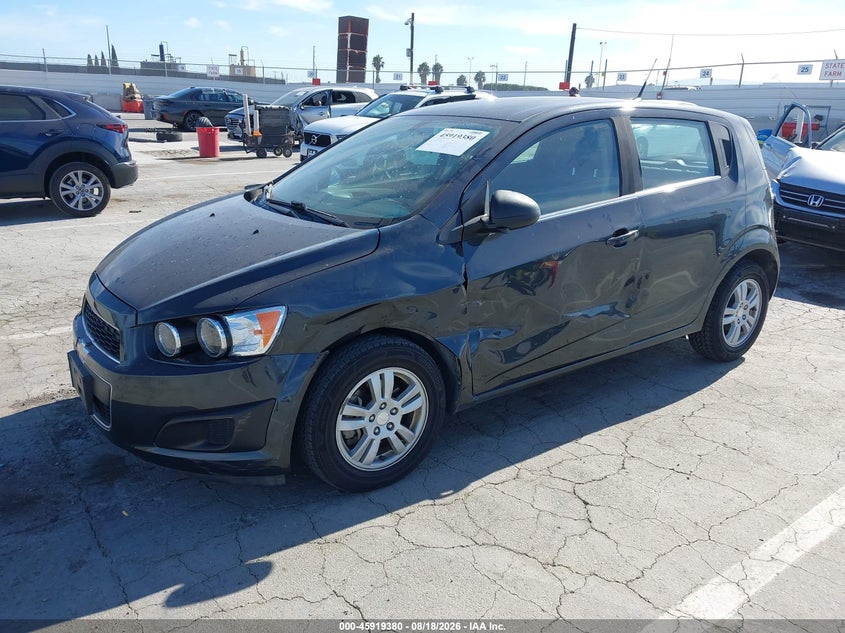 2014 Chevrolet Sonic, Левый бок, IAAI, VIN 1G1JC6SB5E4232793 — фото 2
