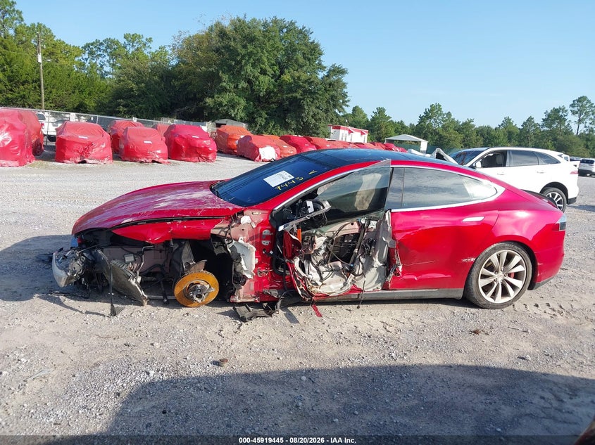 TESLA MODEL S 2014 VIN 5YJSA1H28EFP62681