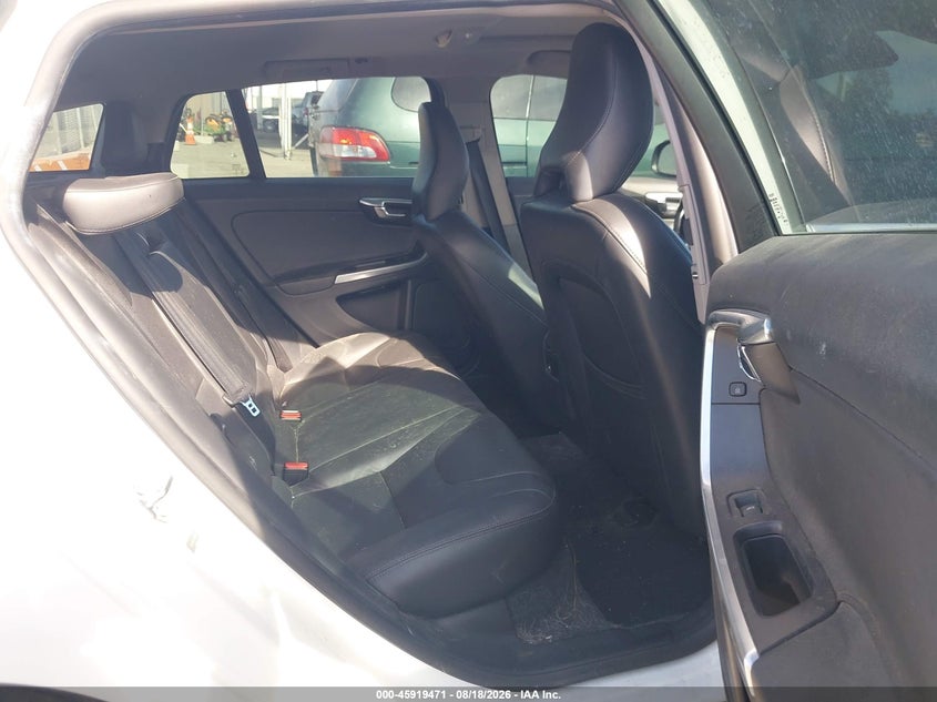 2015 VOLVO V60 WAGON 2.0L I-4 DI, DOHC, VVT, TURBO, 240HP