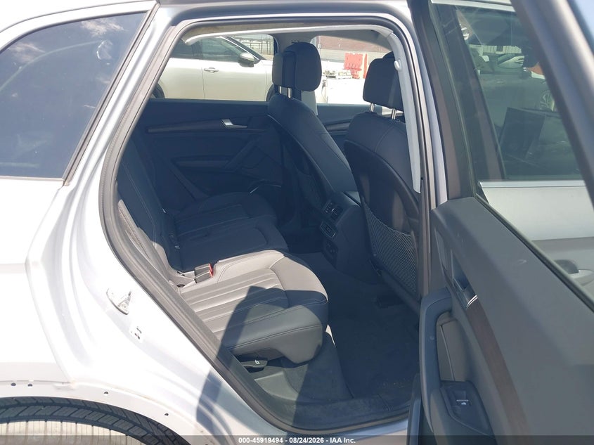 AUDI Q5 - zdjęcie 8
