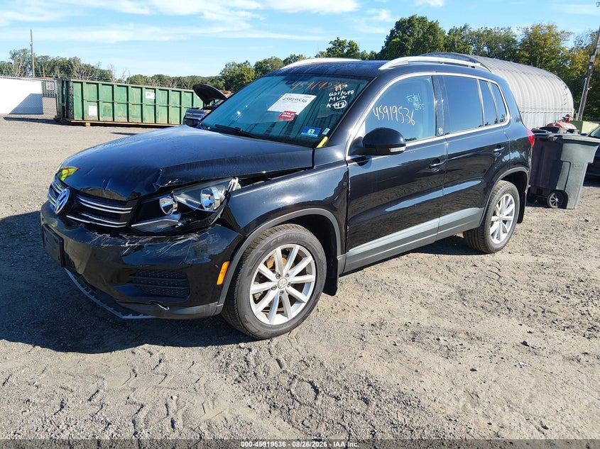 VOLKSWAGEN TIGUAN 2017 VIN WVGSV7AX1HK002933