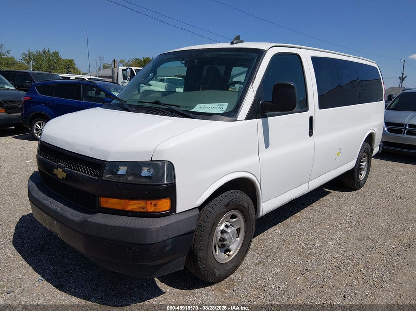 2019 CHEVROLET EXPRESS 2500 auction photo 6