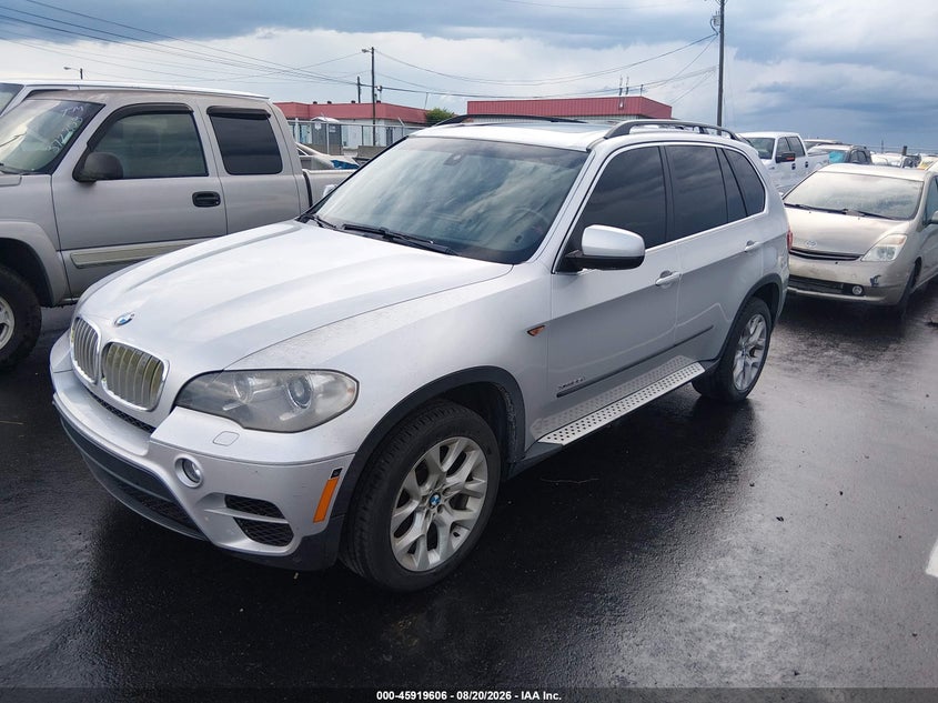 BMW X5 2013 VIN 5UXZW0C50D0B90726