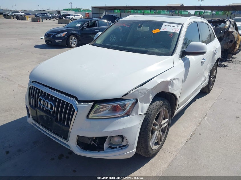 2015 Audi Q5, Left Side, IAAI, VIN WA1VMAFPXFA125332 — photo 2