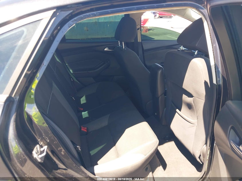 2013 FORD FOCUS auction photo 8