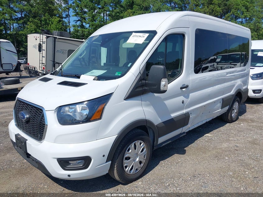 2025 Ford Transit, Левый бок, IAAI, VIN 1FBAX2C82SKA89174 — фото 2