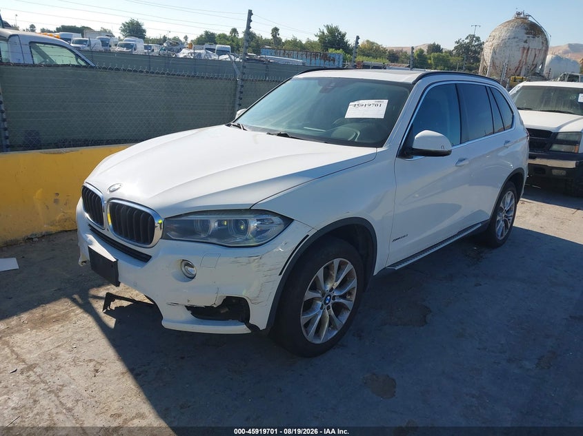 2016 BMW X5 auction photo 2