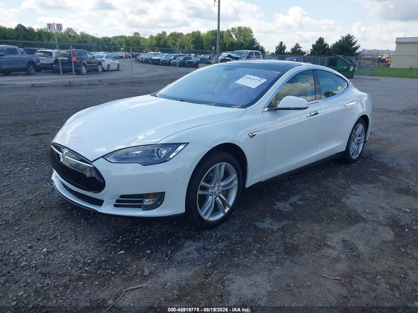 2013 TESLA MODEL S auction photo 2