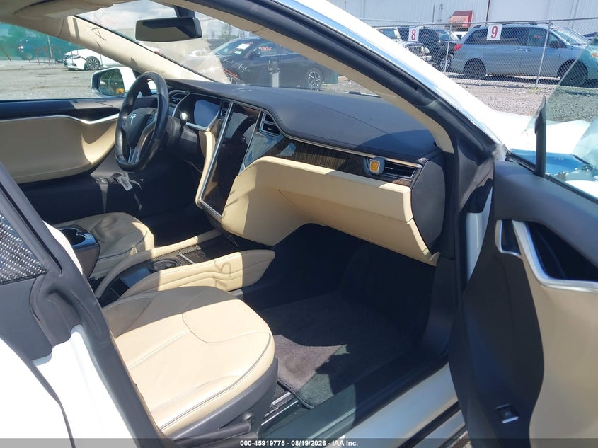 2013 TESLA MODEL S auction photo 5