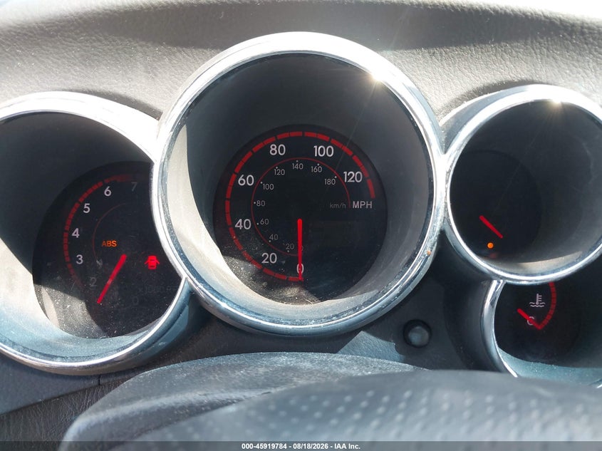 2004 TOYOTA MATRIX auction photo 7