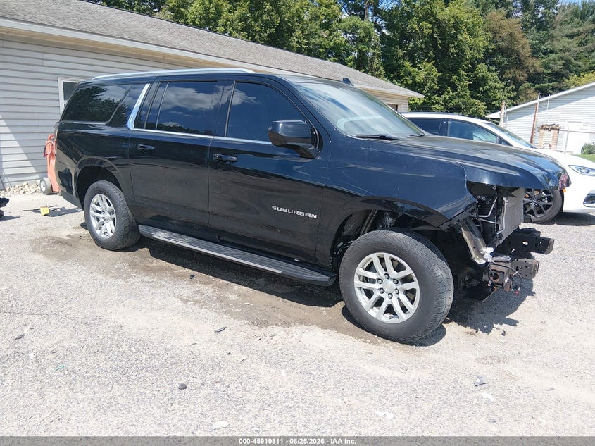 CHEVROLET SUBURBAN - zdjęcie 1