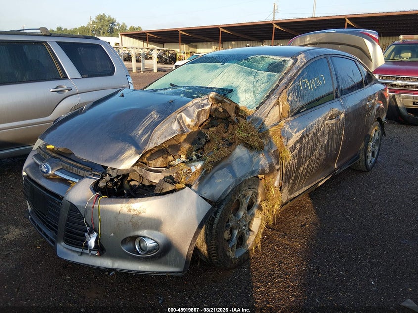 2013 FORD FOCUS auction photo 2
