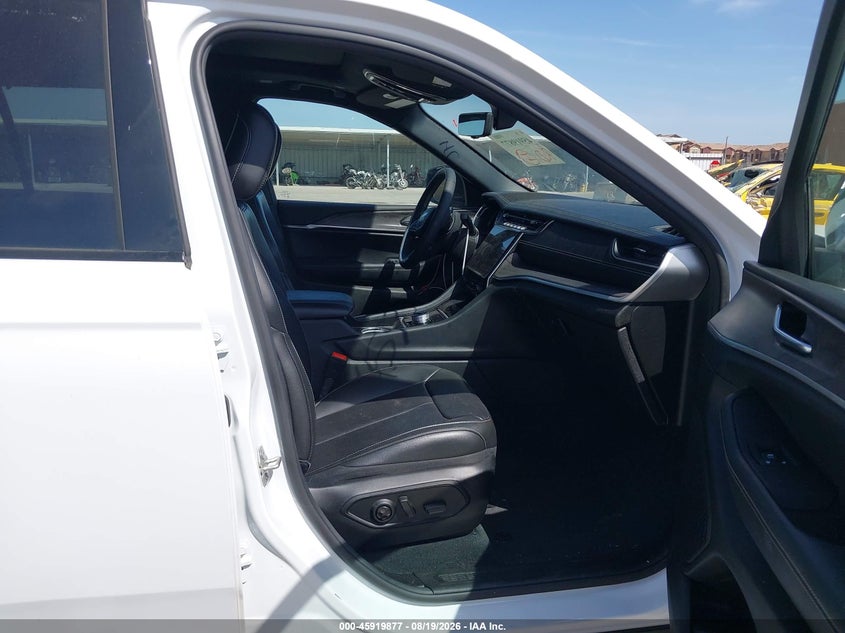 JEEP GRAND CHEROKEE L 2024 VIN 1C4RJKBG7R8549705