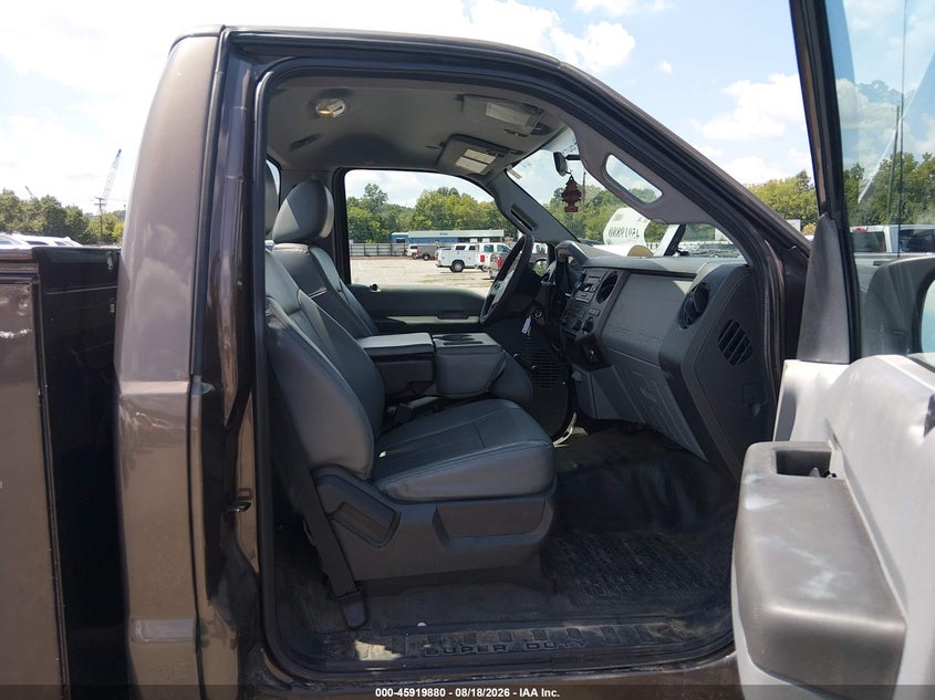2016 FORD F-250 auction photo 5