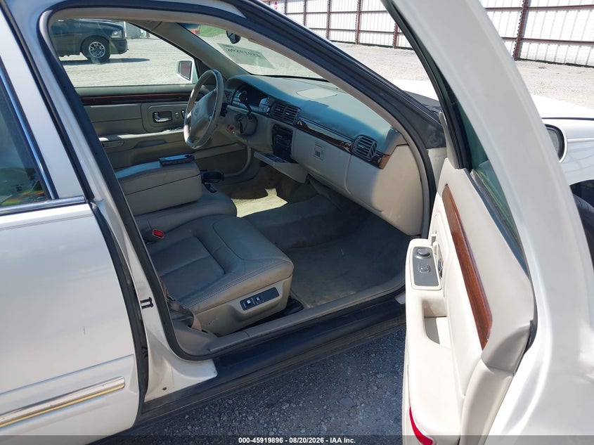 CADILLAC DEVILLE 1999 VIN 1G6KE54Y1XU791961