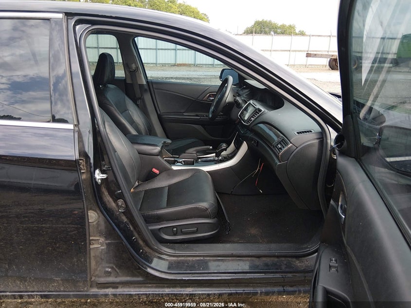 2016 HONDA ACCORD auction photo 5