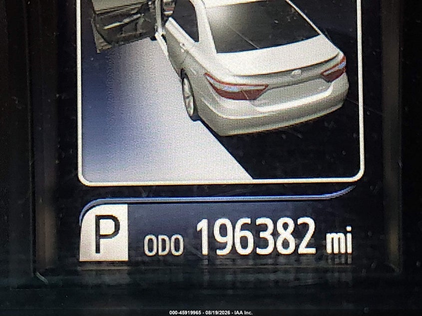 TOYOTA CAMRY - zdjęcie 16