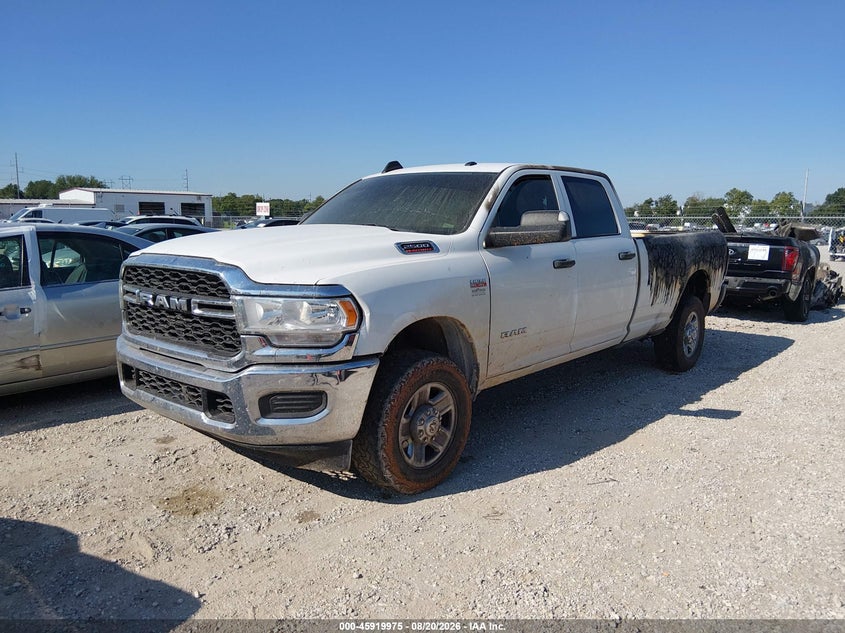 2020 RAM 2500, Interior Burn, IAAI, VIN 3C7WR5HJ4LG226362 — photo 2