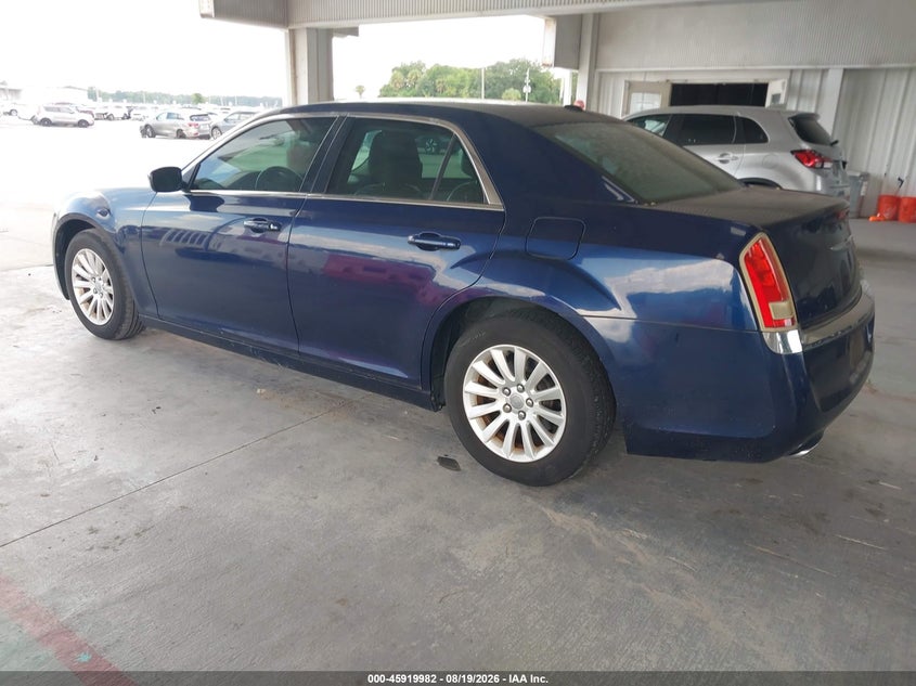 2014 CHRYSLER 300 auction photo 3