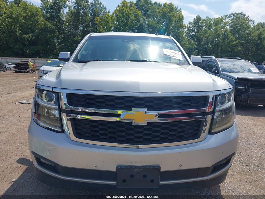 CHEVROLET SUBURBAN - zdjecie 13