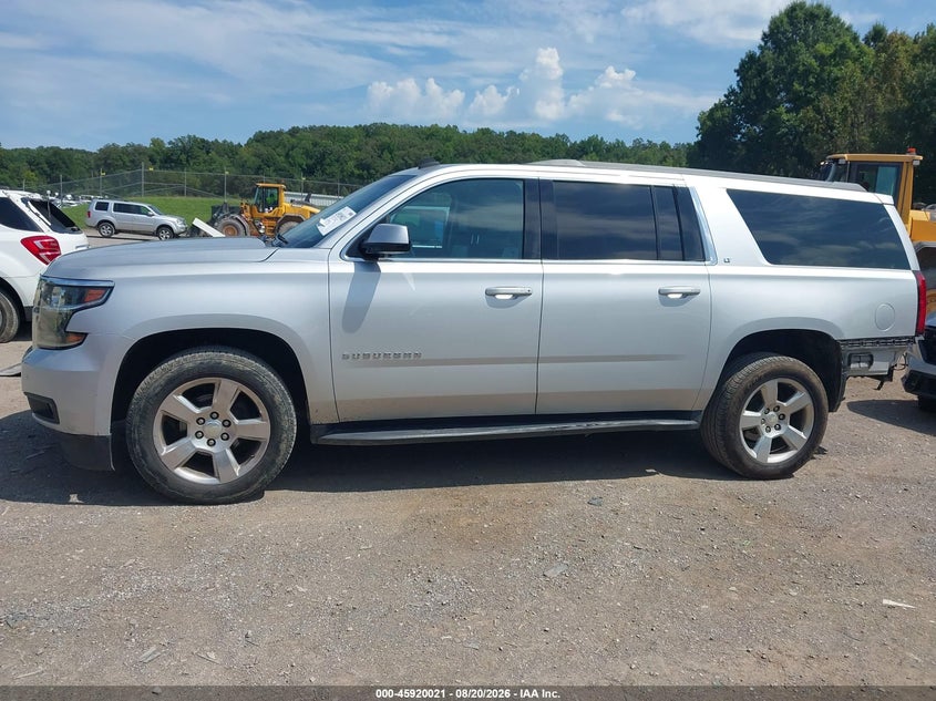 CHEVROLET SUBURBAN - zdjecie 15